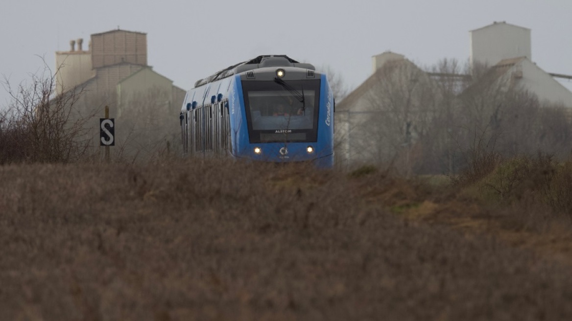 Γαλλία: Συνελήφθη άντρας που απείλησε να ανατινάξει τρένο υψηλής ταχύτητας