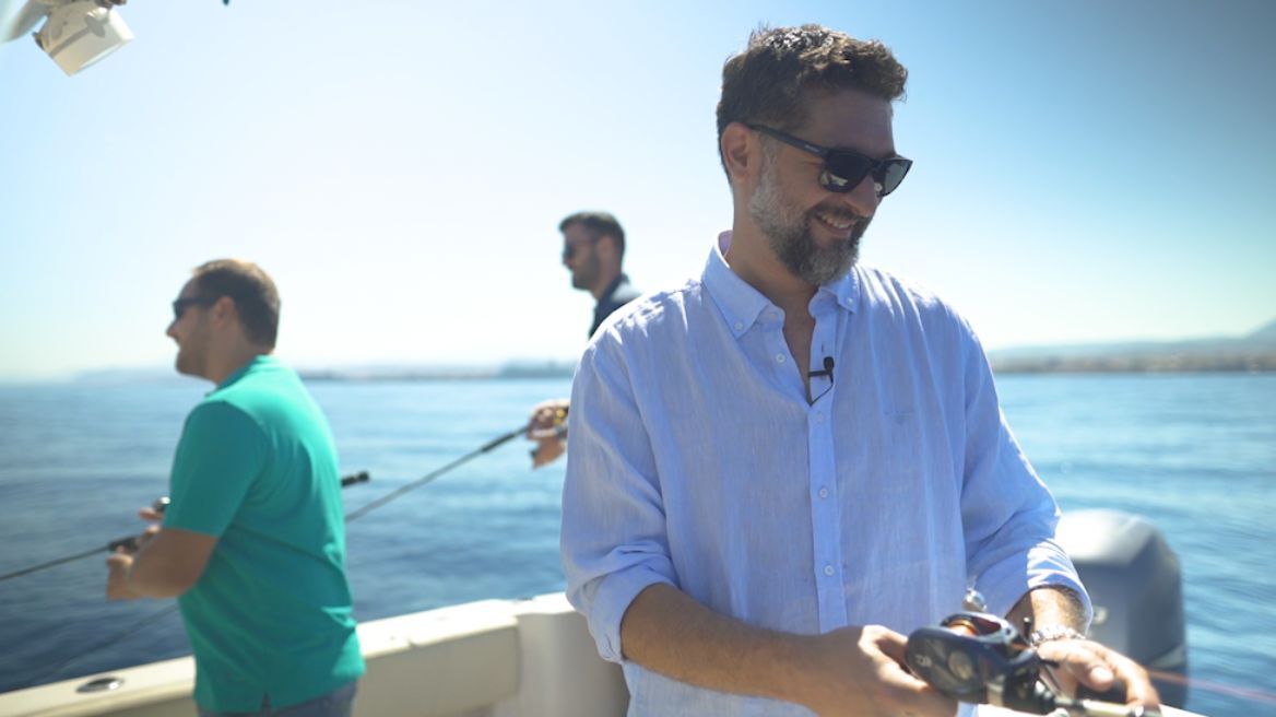 Fishy: Στο πολυταξιδεμένο σκάφος «Εύα» έρχεται ο Πάνος Ιωαννίδης