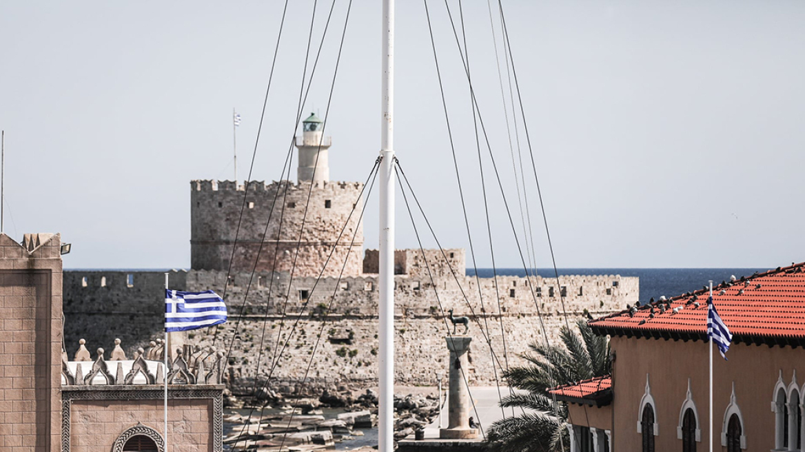 Προετοιμασίες για την τουριστική περίοδο στη Ρόδο - Αναζητούνται εργαζόμενοι