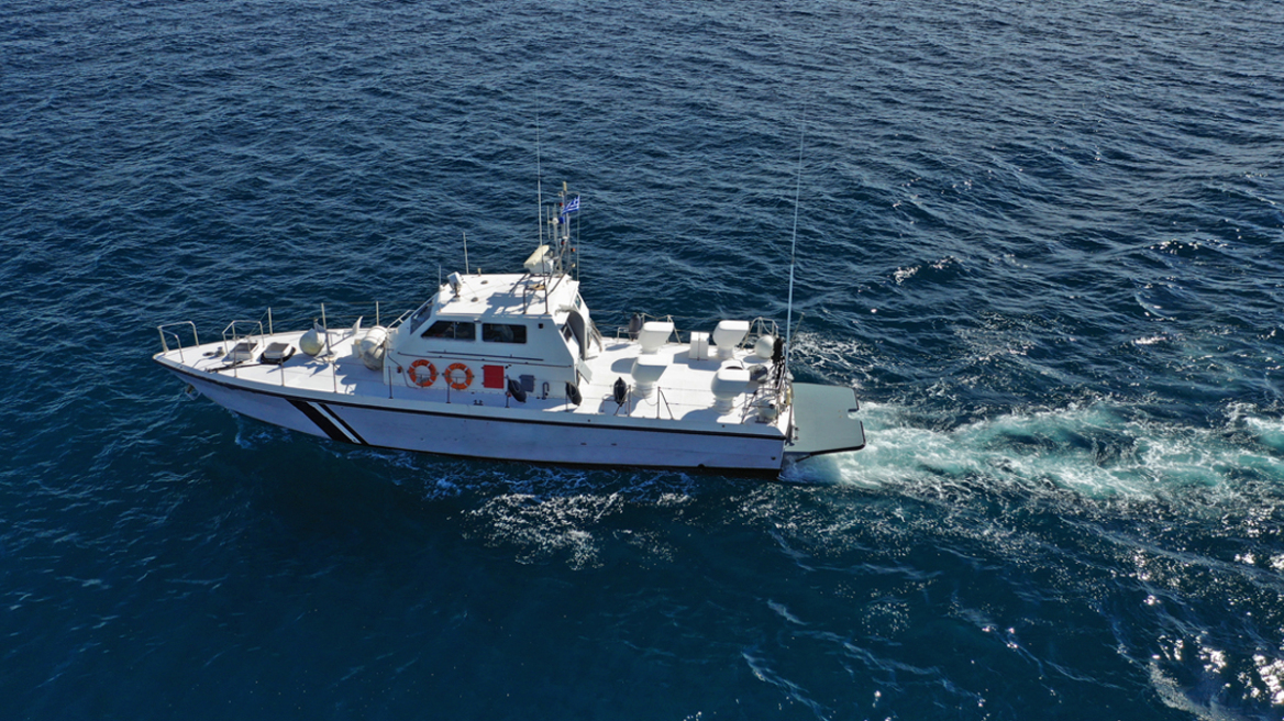 Σκύρος: Εντοπίστηκαν τουλάχιστον 27 μετανάστες - Συνελήφθησαν δύο άτομα ως διακινητές