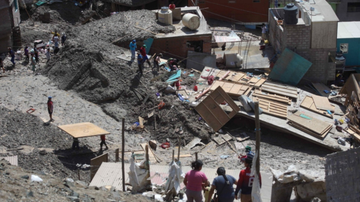 Καρύδης για σεισμό στην Τουρκία: Τα κτίρια τινάχτηκαν στον αέρα σαν να τους έβαλαν δυναμίτες