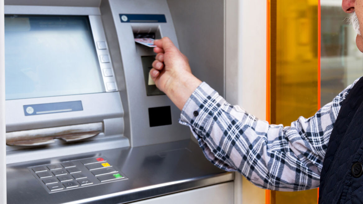 Συντάξεις: Έρχεται διπλή αύξηση για τους συνταξιούχους στο τέλος Φεβρουαρίου