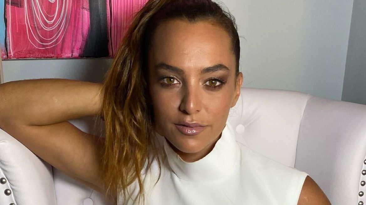 Καρολίνα Καλύβα: Η αμηχανία της σε ερώτηση για τη σχέση της με τον Μάριο Πρίαμο - «Δεν βάλαμε τίτλο»