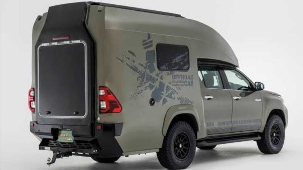 Αυτοκινούμενο το Toyota Hilux