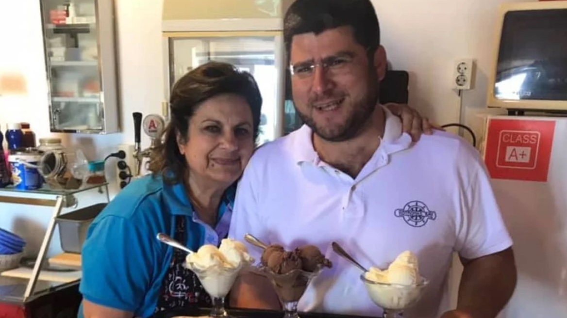 Μαίρη Παναγάκου: «Για μένα ο γιος μου ζει» - Η πρώτη δήλωση μετά την αυτοκτονία του