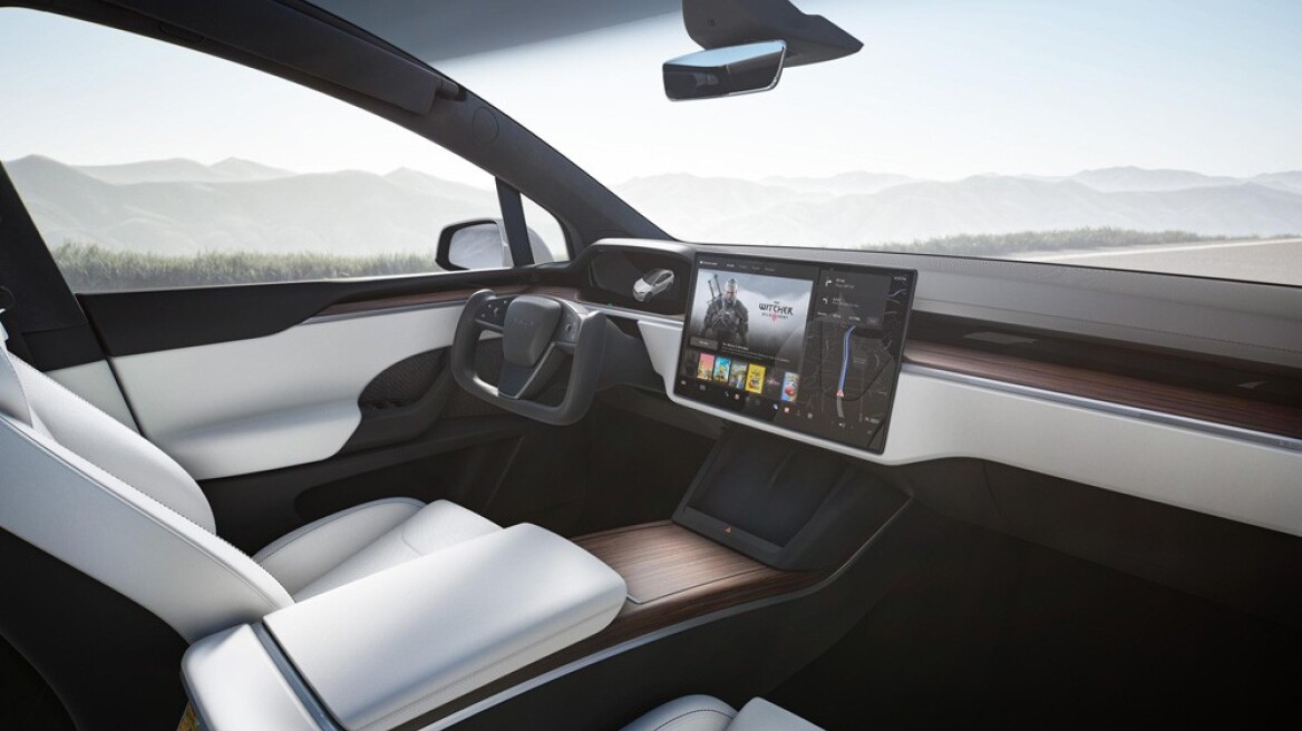 Τα νέα gadgets της Tesla