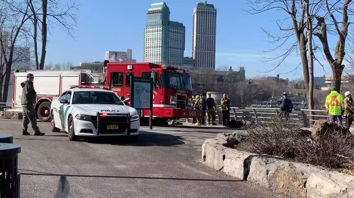 Καταρράκτες του Νιαγάρα: Μητέρα έπεσε με τον γιο της στην αγκαλιά - Νεκρή η 34χρονη, επέζησε ο 5χρονος