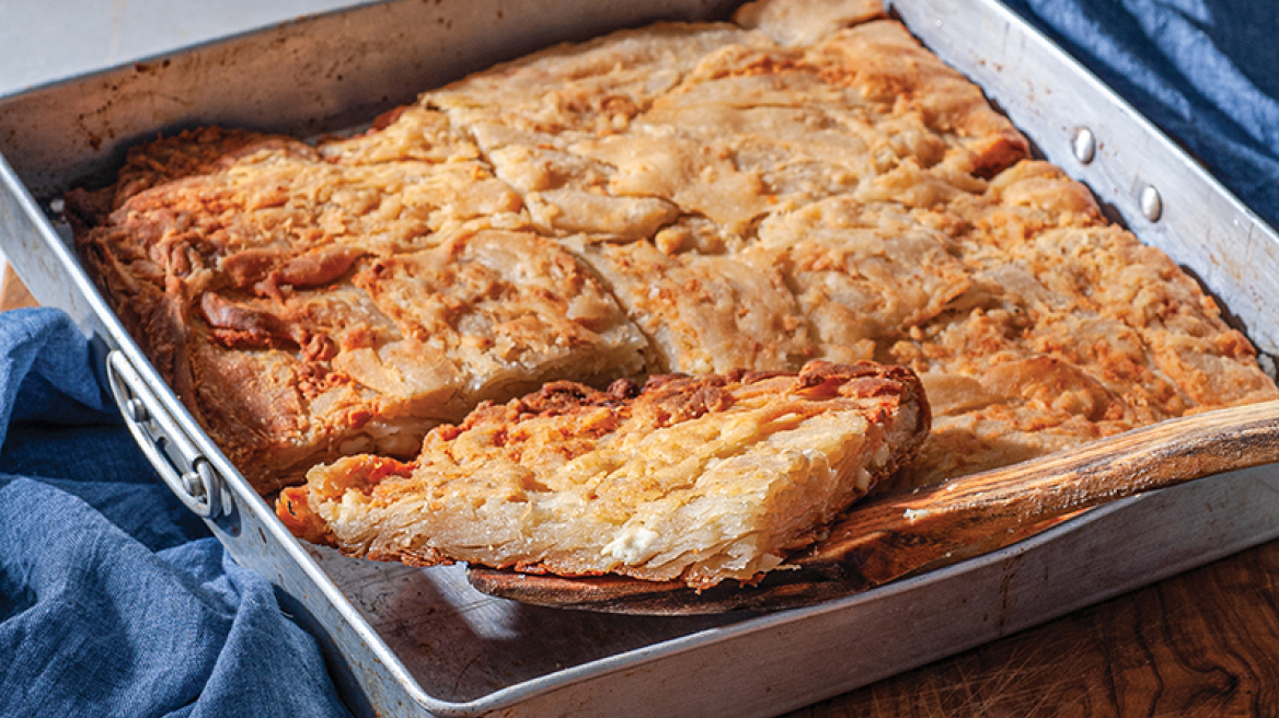 Τυρόπιτα Μετσόβου: Πώς φτιάχνουμε την πλούσια Κασιάτα