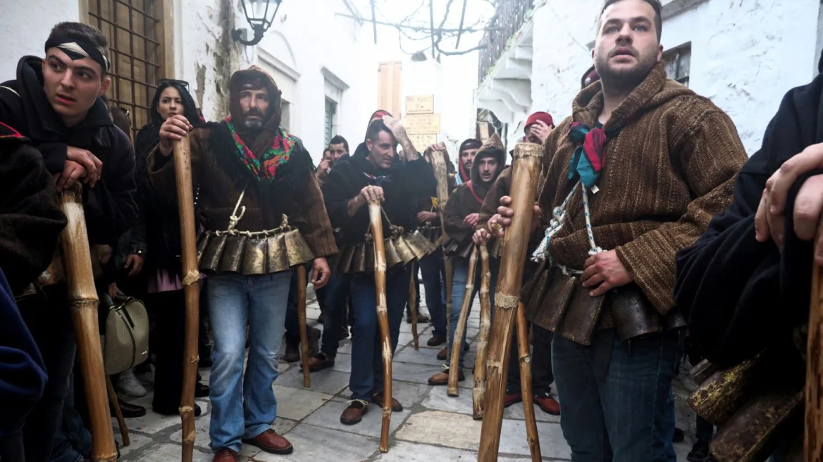 Απόκριες και Καθαρά Δευτέρα στη Νάξο -Τα παραδοσιακά πιάτα και τα έθιμα