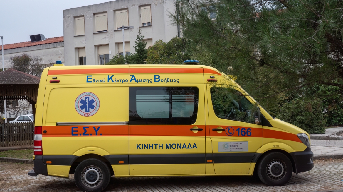 Τραγωδία στη Θεσσαλονίκη: Γυναίκα έπεσε από το μπαλκόνι έκτου ορόφου και σκοτώθηκε