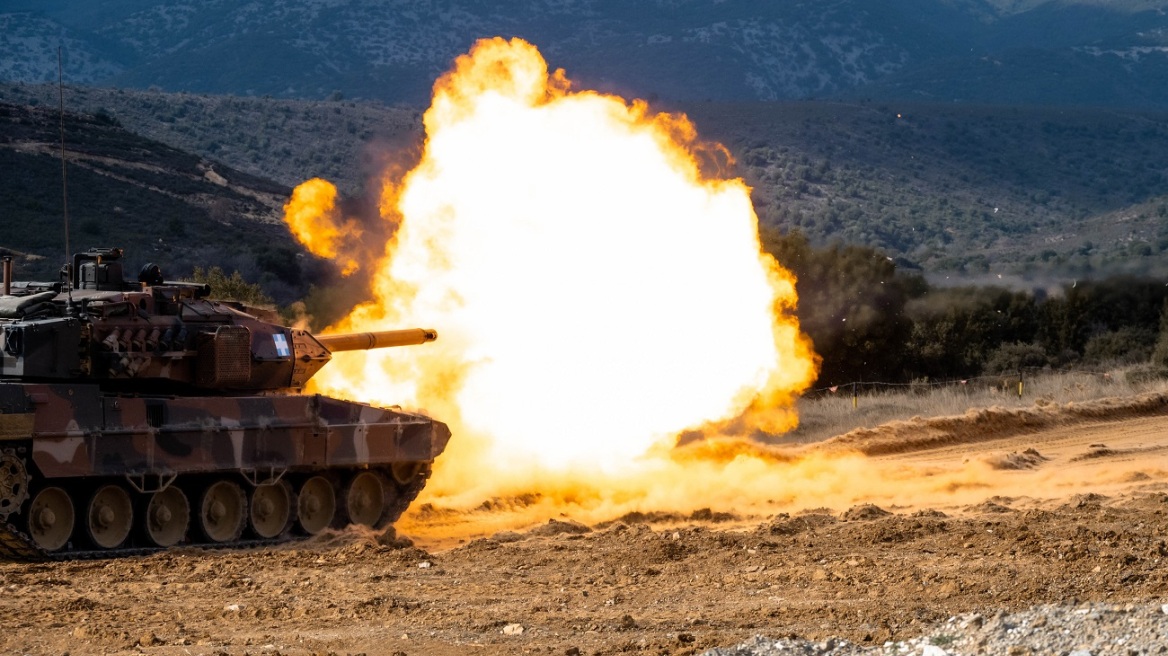 Εντυπωσιακές εικόνες από την άσκηση ελληνικών και αμερικανικών δυνάμεων στη Θράκη