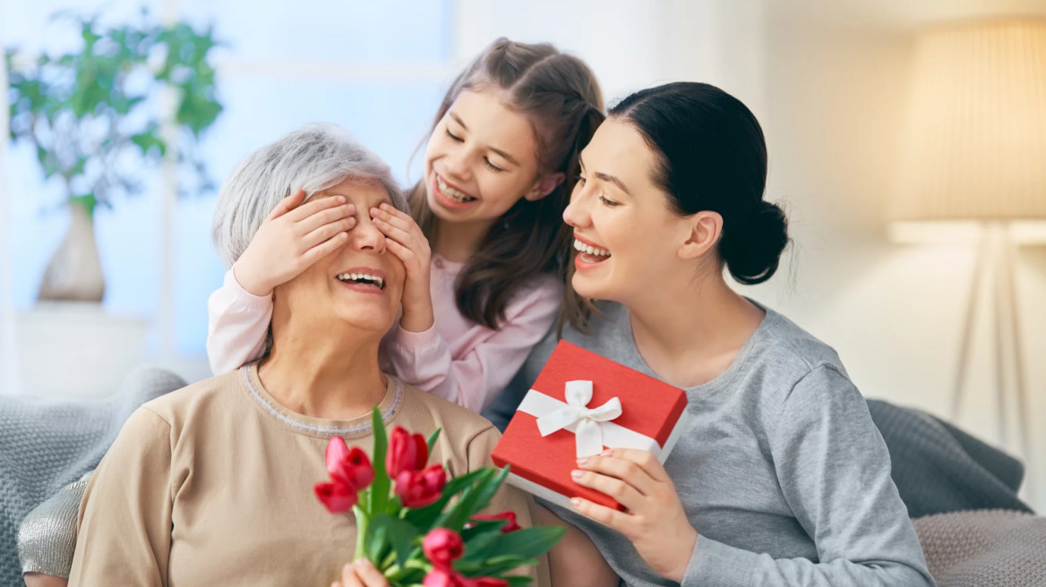 Ημέρα της Γυναίκας: 4 δώρα για να εκφράσετε την αγάπη σας