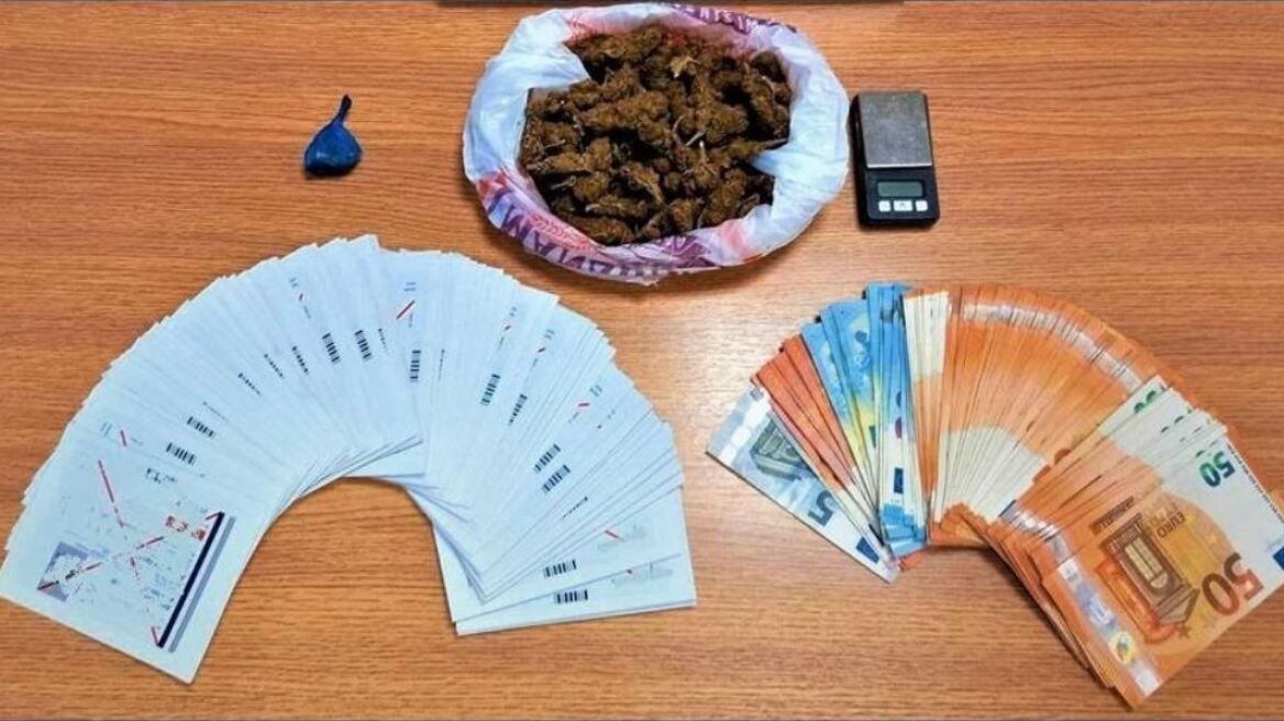 Ο σκύλος βρήκε ηρωίνη, κάνναβη και έμπλαστρα με ναρκωτικά στον Βόλο