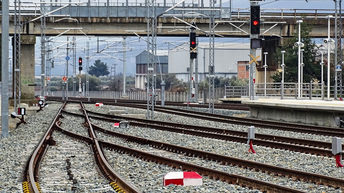 Ο ΟΣΕ έσπασε το «εμπάργκο» στο σιδηρόδρομο και επιχείρησε έναρξη εμπορικών δρομολογίων