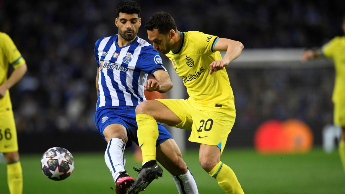 Champions League, Πόρτο-Ίντερ 0-0: Την έσωσαν τα δοκάρια και προκρίθηκε - Δείτε βίντεο