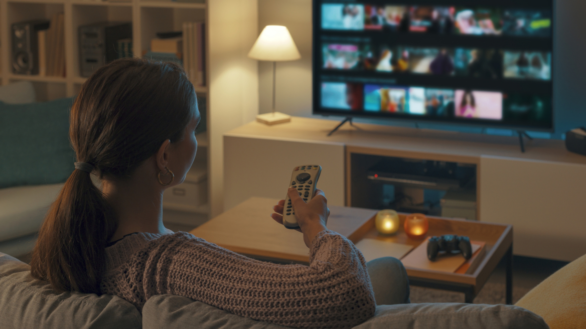 Smart TV: Δεν πρόλαβες τις εκπτώσεις; Ξέρουμε πού θα τις βρεις σε προσφορά