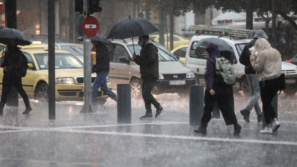 Καιρός: Τα τρία στάδια της κακοκαιρίας που έρχεται - Ποιες περιοχές επηρεάζονται, δείτε χάρτες