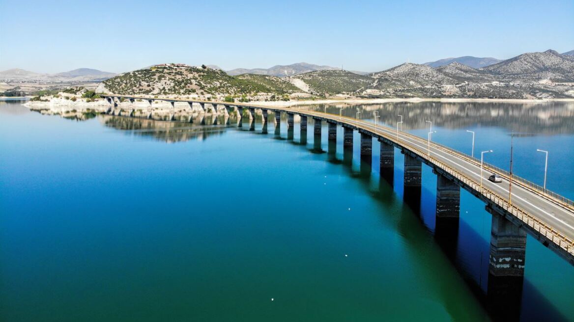 Υπό εξέταση το συνολικό κλείσιμο της γέφυρας των Σερβίων