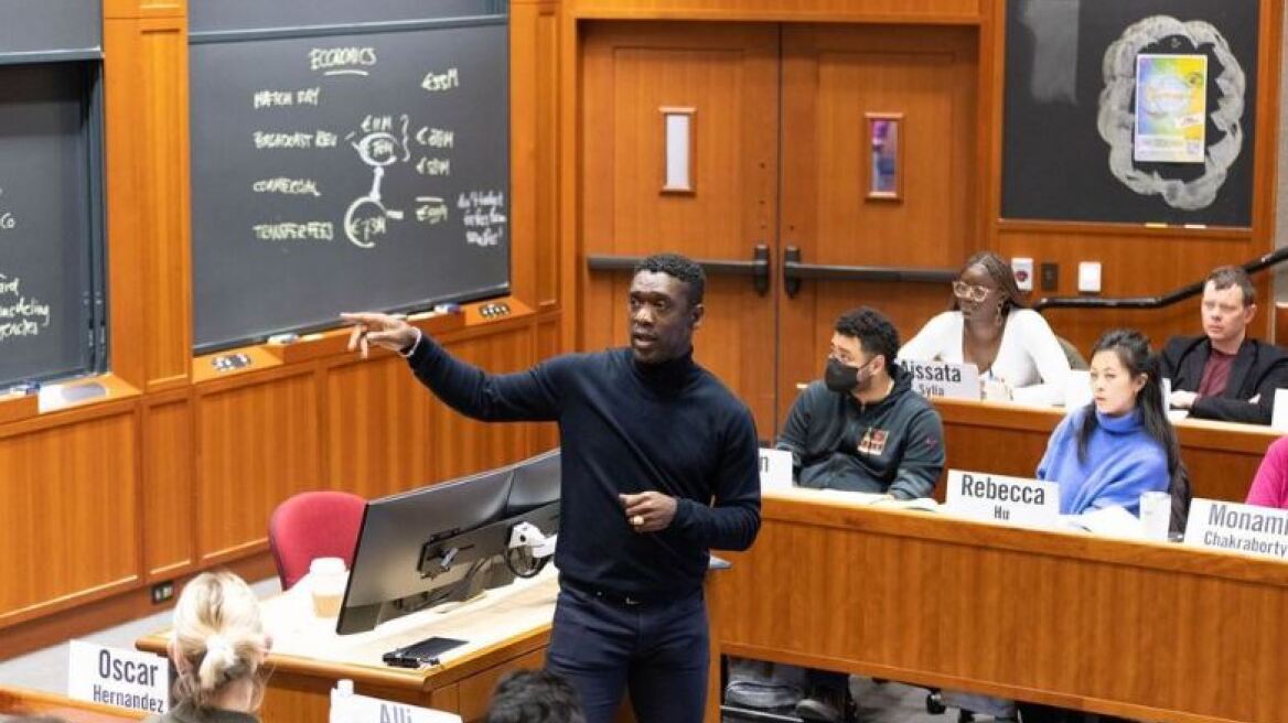 Κλάρενς Ζέεντορφ: Ομιλητής  στο Χάρβαρντ ο παλαίμαχος ποδοσφαιριστής