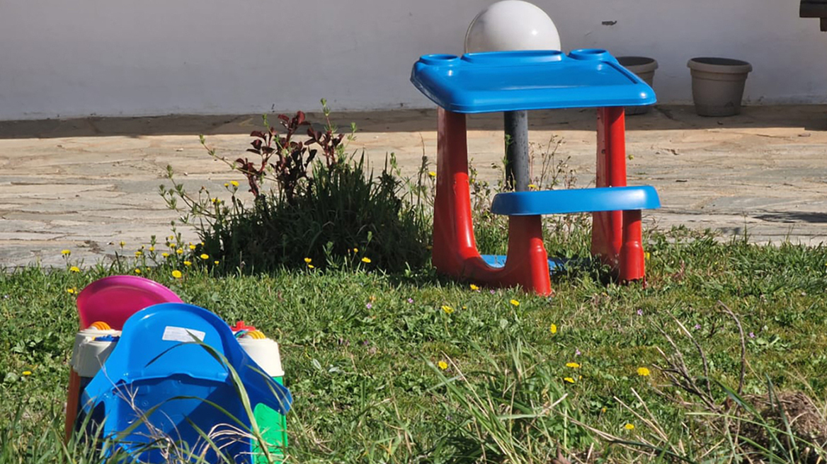 Θεσσαλονίκη: Ο απόστρατος είχε προσπαθήσει να πνίξει τη μητέρα των διδύμων, λέει η θεία της