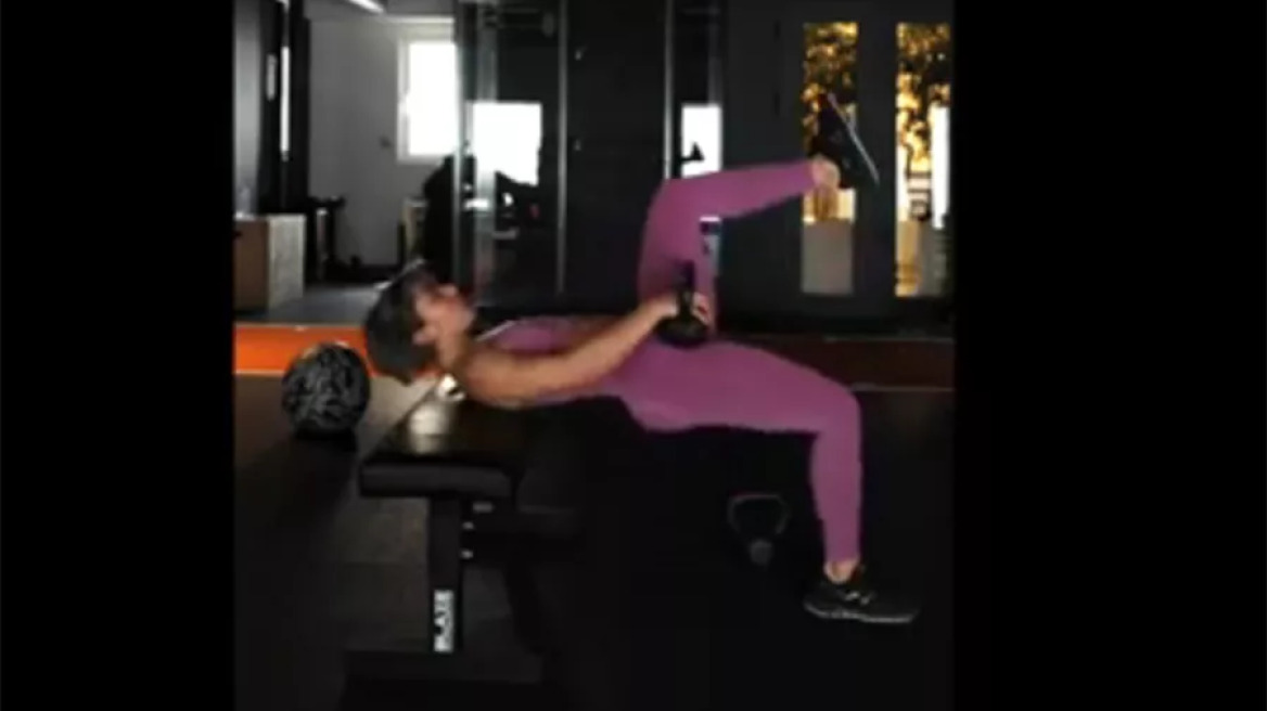 Έξι ασκήσεις που μεταμορφώνουν και σμιλεύουν τους γλουτούς