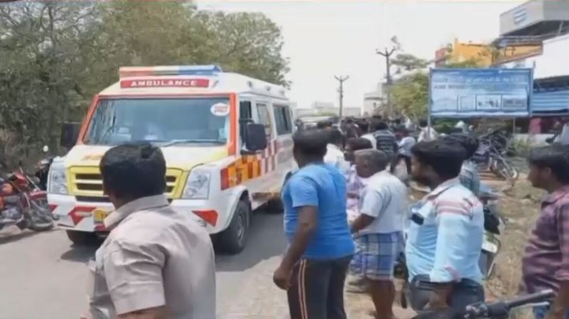 Ινδία: Οκτώ νεκροί και 16 τραυματίες από έκρηξη σε εργοστάσιο κατασκευής πυροτεχνημάτων