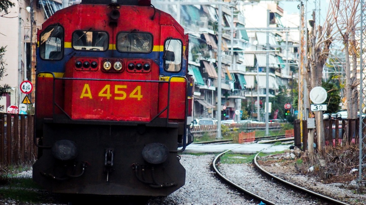 Τα θανατηφόρα περιστατικά σε ισόπεδες διαβάσεις αγγίζουν το 33% όλων των σιδηροδρομικών συμβάντων	