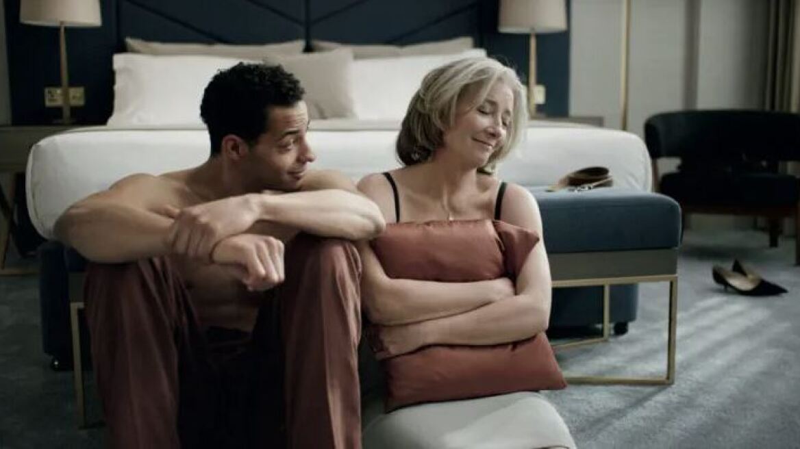 Γυμνές μετά τα 60: Οι μεγαλύτερες γυναίκες δεν είναι πια αόρατες ή κομπάρσοι