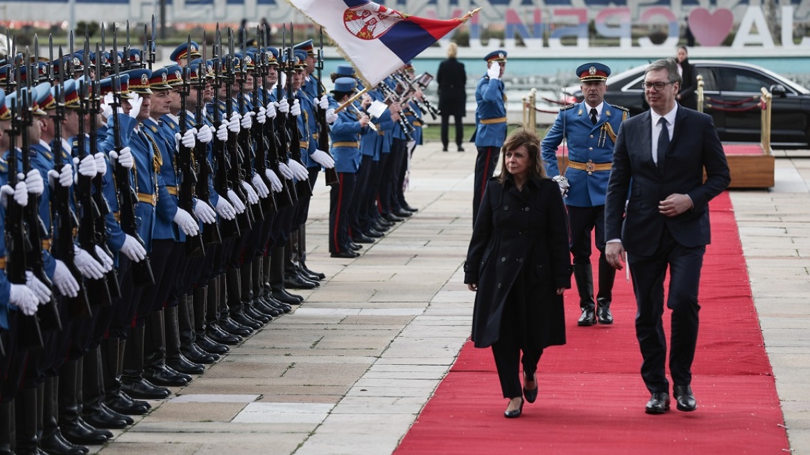 Σακελλαροπούλου στο Βελιγράδι: Καταδικαστέες οι τάσεις αναθεωρητισμού και επεκτατισμού