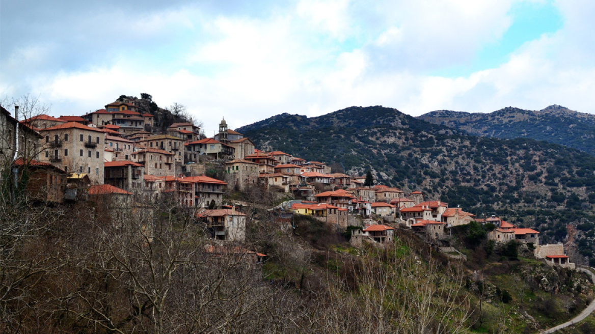 Πάσχα στο χωριό: 5 οικιακές συσκευές που χρειάζεσαι