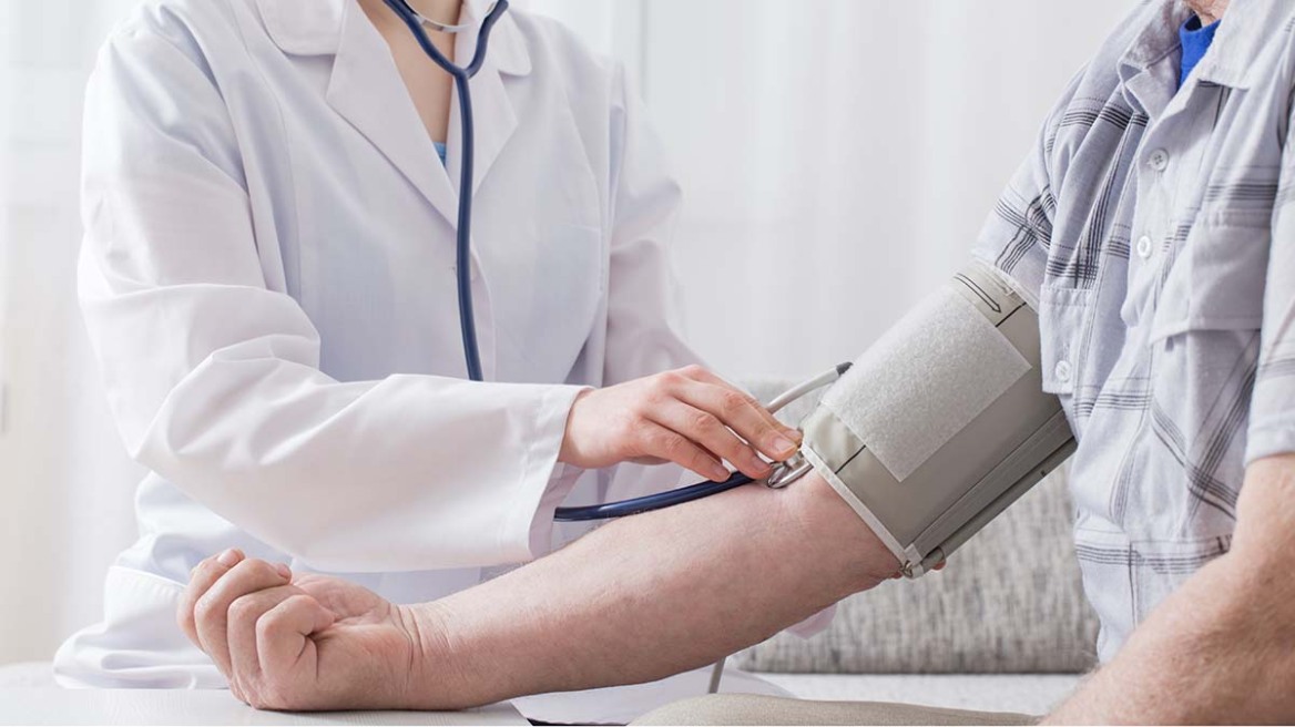 Η πάθηση που αφορά 2,5 εκατ. άτομα στην Ελλάδα – Η θεραπεία για τα δύσκολα περιστατικά