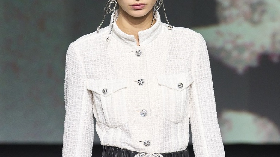 Τα κοσμήματα της άνοιξης ακολουθούν την τάση του μαξιμαλισμού