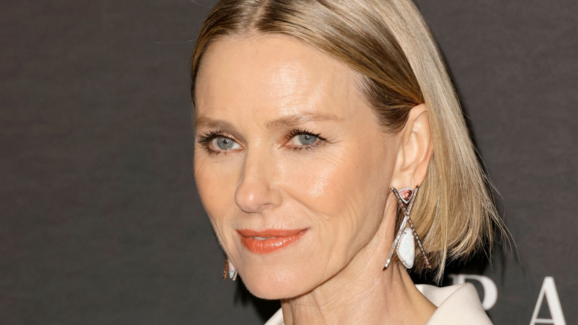 Naomi Watts: Το αγαπημένο της άρωμα μυρίζει φρεσκάδα