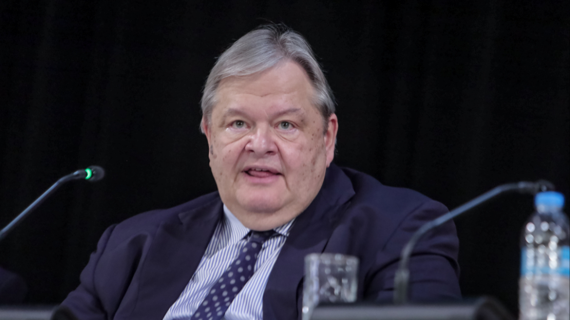 Βενιζέλος: Το κομματικό σύστημα είναι στενότερο του εύρους των προβλημάτων και της κοινωνίας