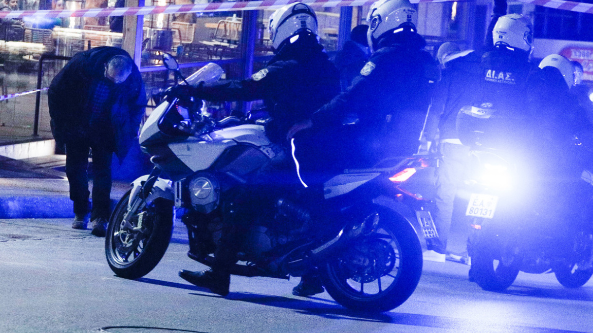 Παλαιό Φάληρο: Πυροβολισμοί με δύο τραυματίες