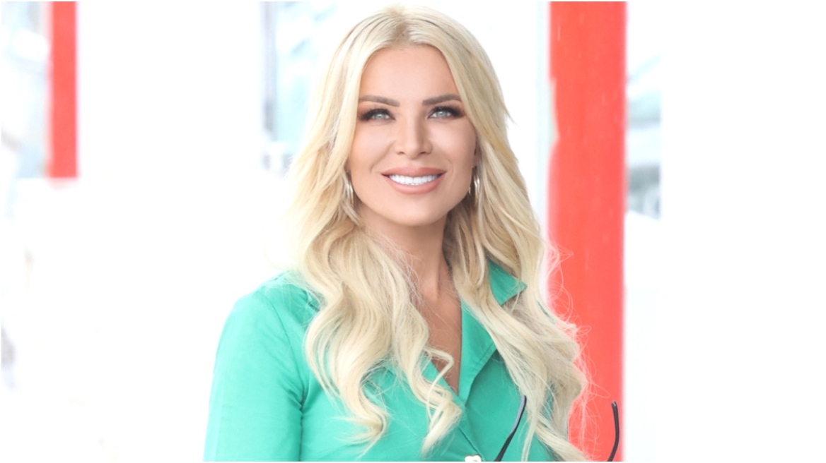 Κατερίνα Καινούργιου: «Οι περισσότερες έχουν κάνει πιο πολλές πλαστικές από εμένα» 