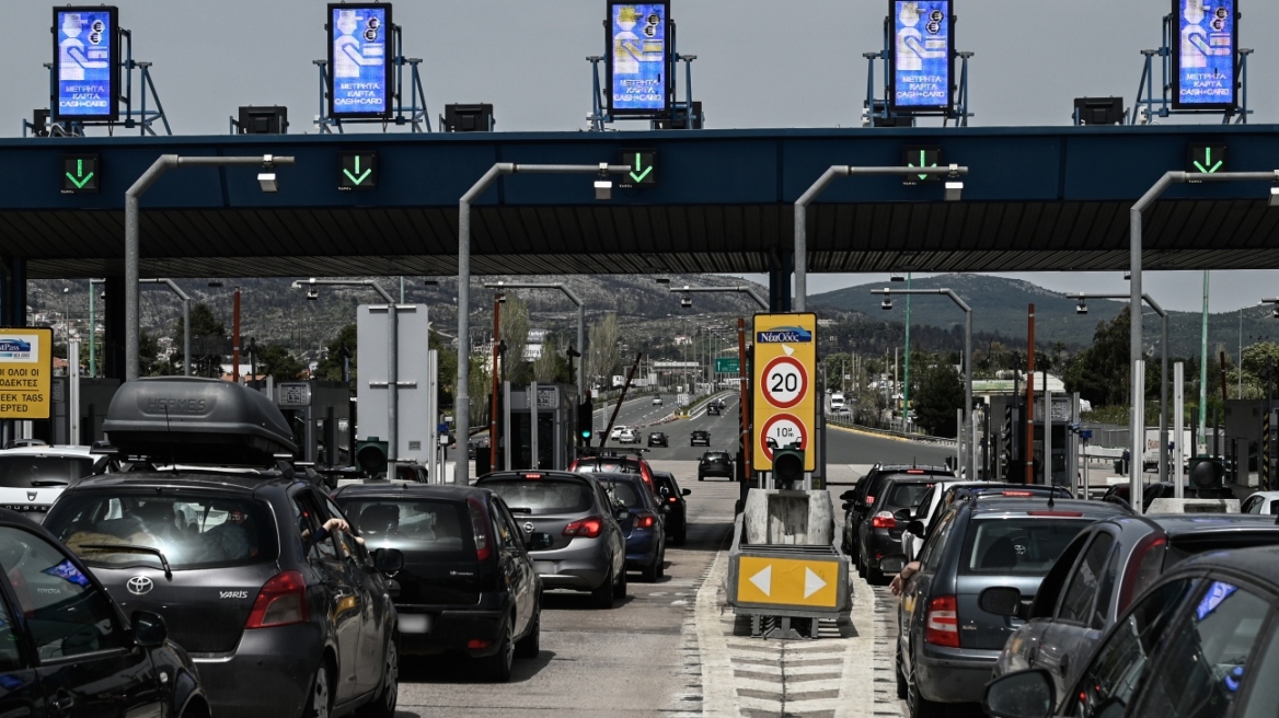 Πάσχα: Τα μέτρα της Τροχαίας για την ασφάλεια των εκδρομέων - Τι ισχύει για τα φορτηγά