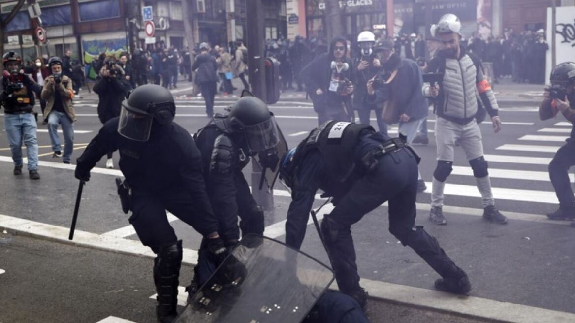 Γαλλία: Συνδικάτα και αντιπολίτευση αντιδρούν στην απόφαση του Συνταγματικού Δικαστηρίου για τη μεταρρύθμιση Μακρόν