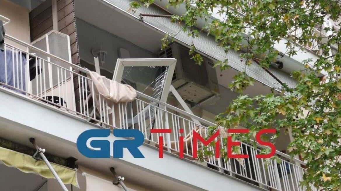 Θεσσαλονίκη: Βομβαρδισμένο τοπίο το Airbnb μετά την έκρηξη - Δείτε βίντεο και φωτογραφίες