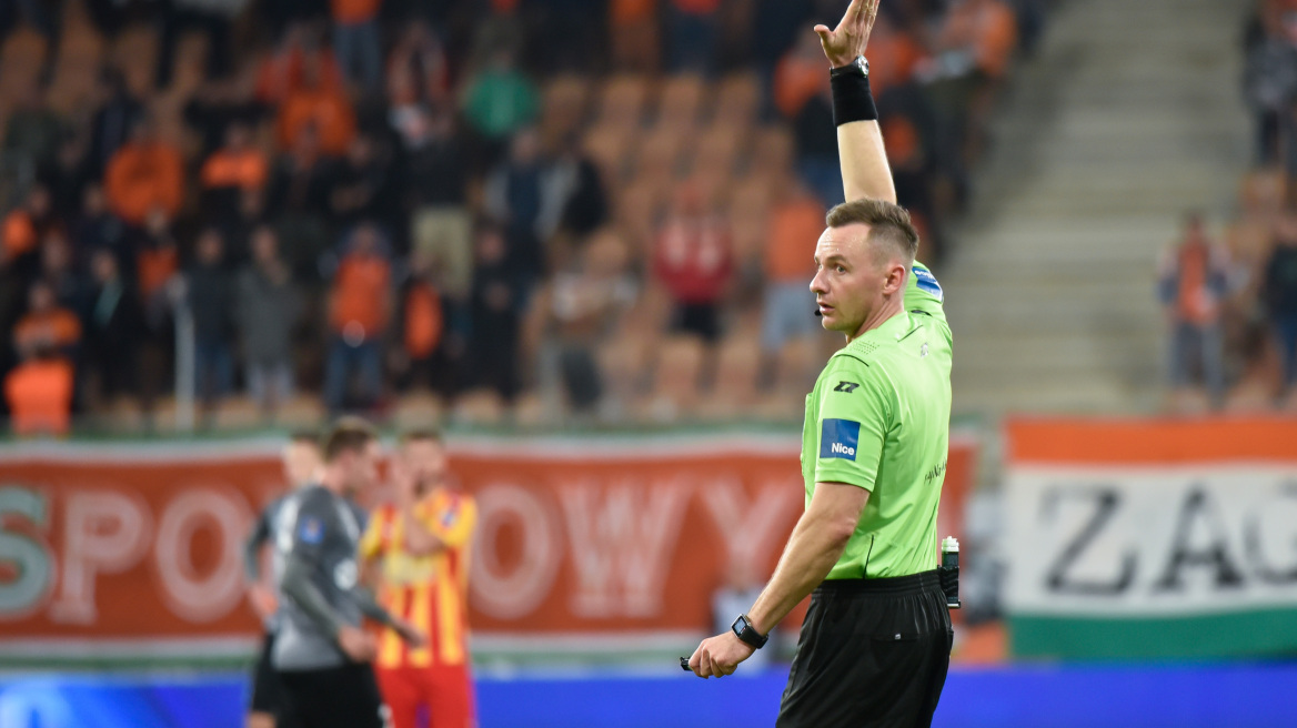 Ολυμπιακός: «Ούτε μεθυσμένοι διαιτητές υπάρχουν, ούτε επεισόδια, είναι όλα στημένα»