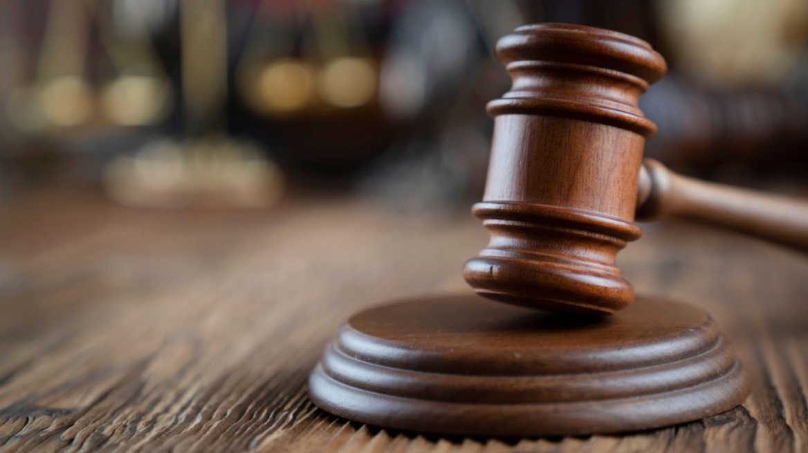 Ακυρώθηκε η θανατική ποινή σε αυτιστικό άνδρα για τη δολοφονία της κόρης του, για ιατρικό λάθος μιλούν οι δικηγόροι του