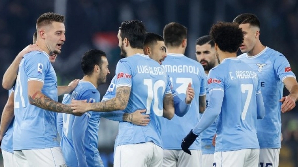 Λάτσιο - Γιουβέντους 2-1: Της έσπασε το σερί και συνεχίζει την «πτήση» προς τα... αστέρια - Δείτε βίντεο