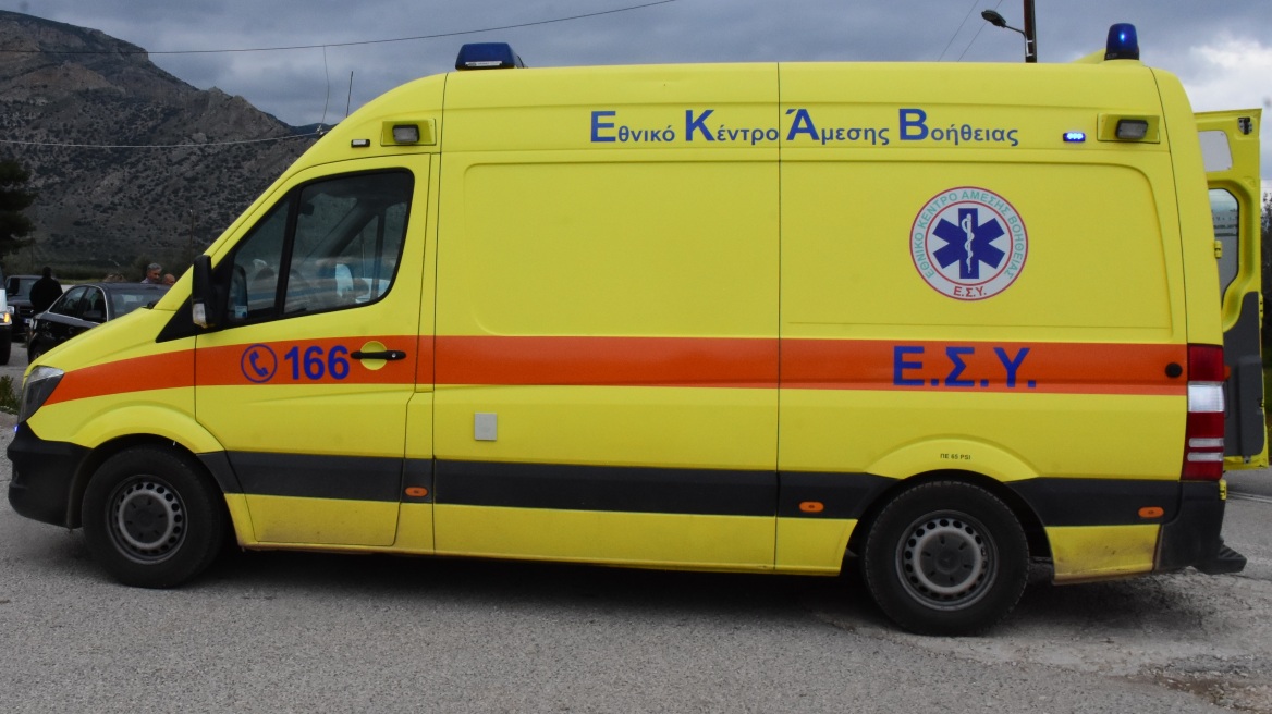 Λαμία:  77χρονος έπεσε και πέθανε ενώ πήγαινε στην αυλή για τον οβελία