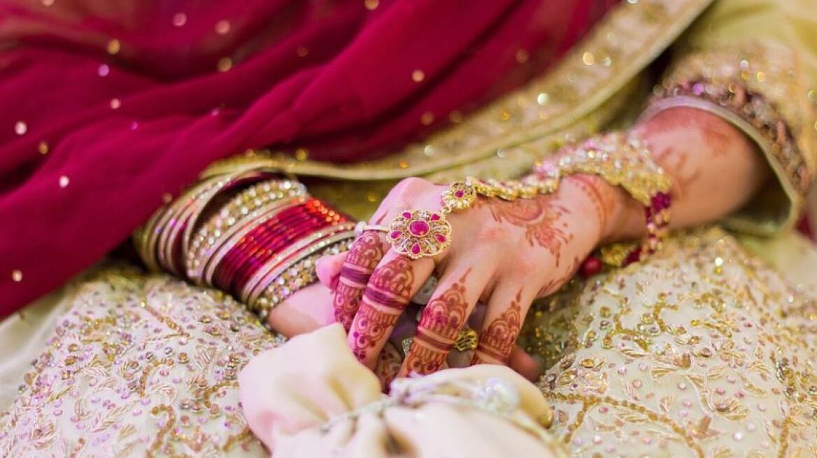 Ινδία: Η νύφη το 'σκασε μετά τις... μπαλωθιές στον γάμο για να γλιτώσει τη σύλληψη