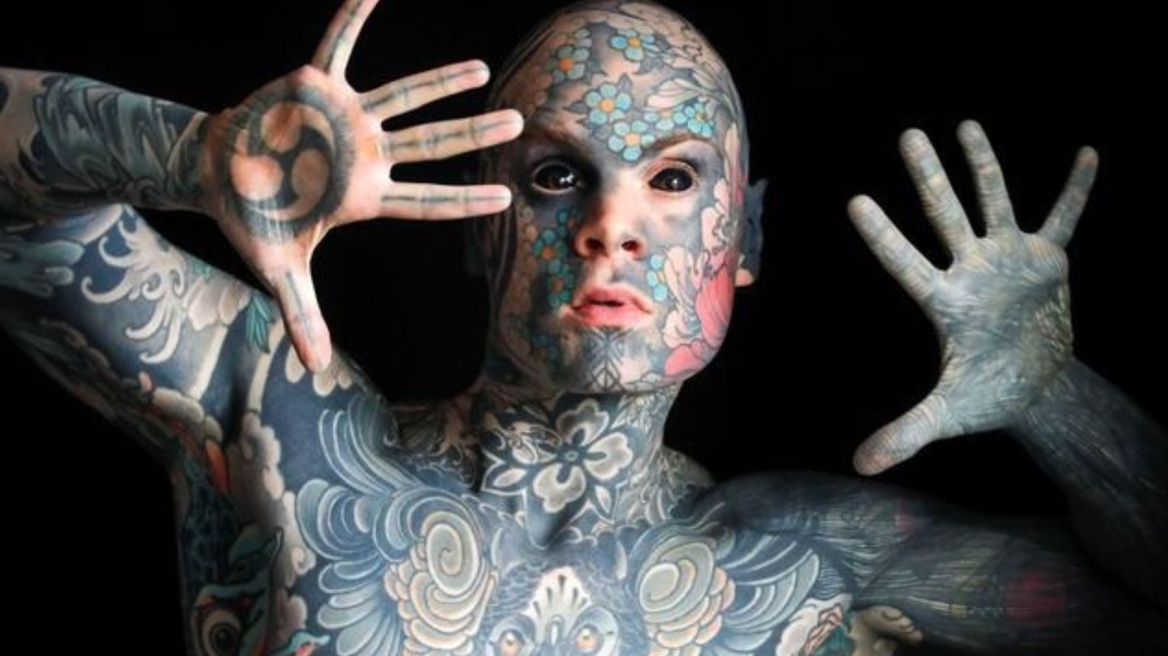 Ο άνδρας με τα περισσότερα τατουάζ στον κόσμο είναι δάσκαλος σε δημοτικό σχολείο