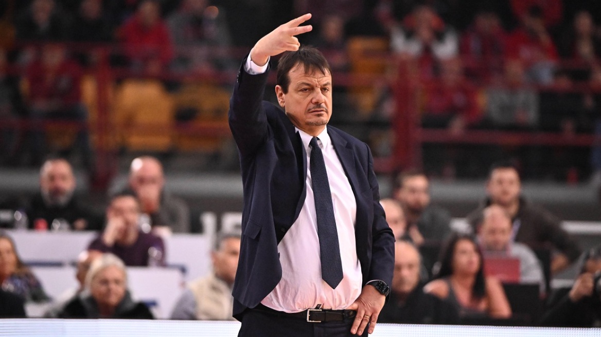 Αταμάν: Δυσαρέσκεια στην Εφές, εξετάζει ακόμα και λύση της συνεργασίας