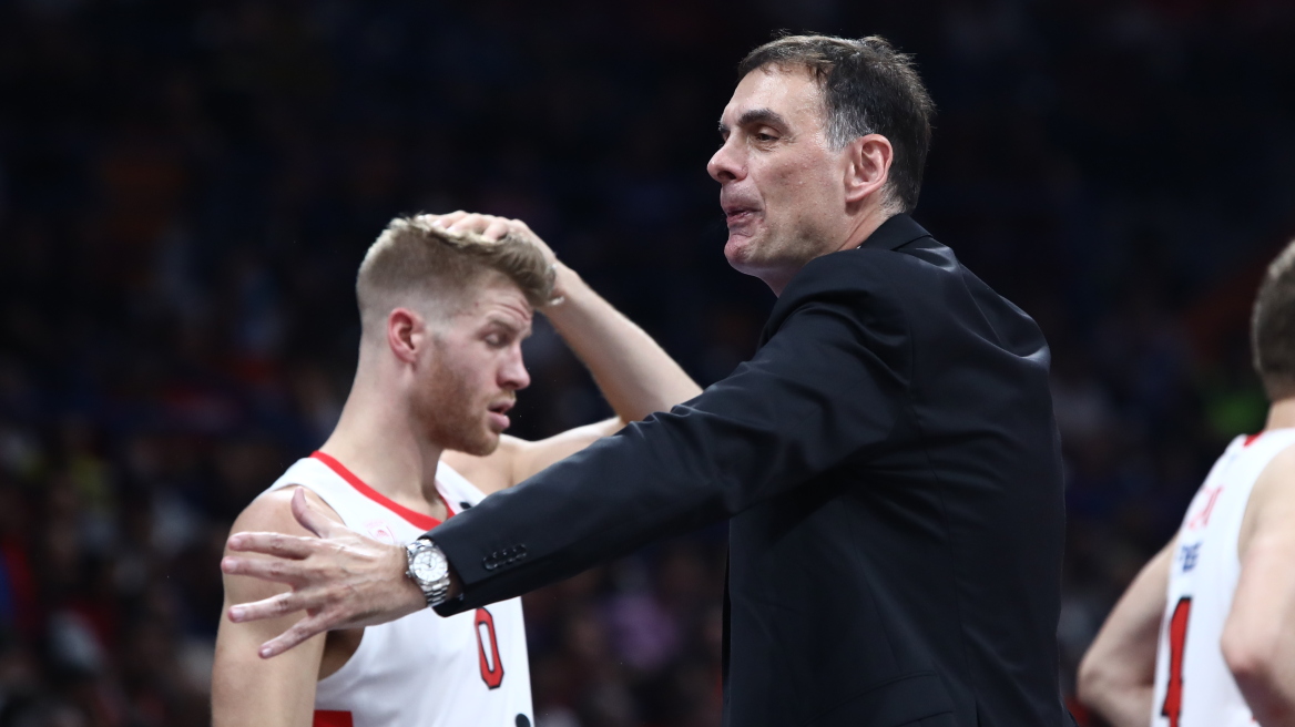  Μπαρτζώκας: «Είτε Έλληνας είτε Αμερικάνος, ο Γουόκαπ είναι πολύ καλός παίκτης»