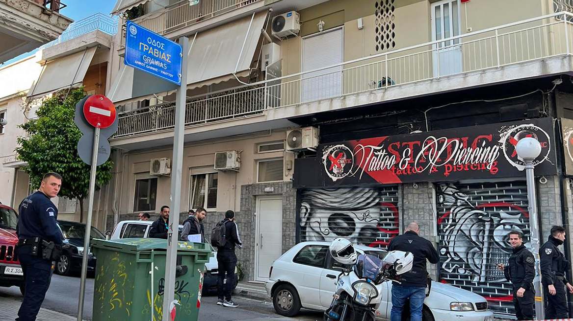 Συναγερμός στη Δάφνη - Άφησαν σακίδιο με γκαζάκια κοντά στο σπίτι της διευθύντριας των φυλακών Κορυδαλλού