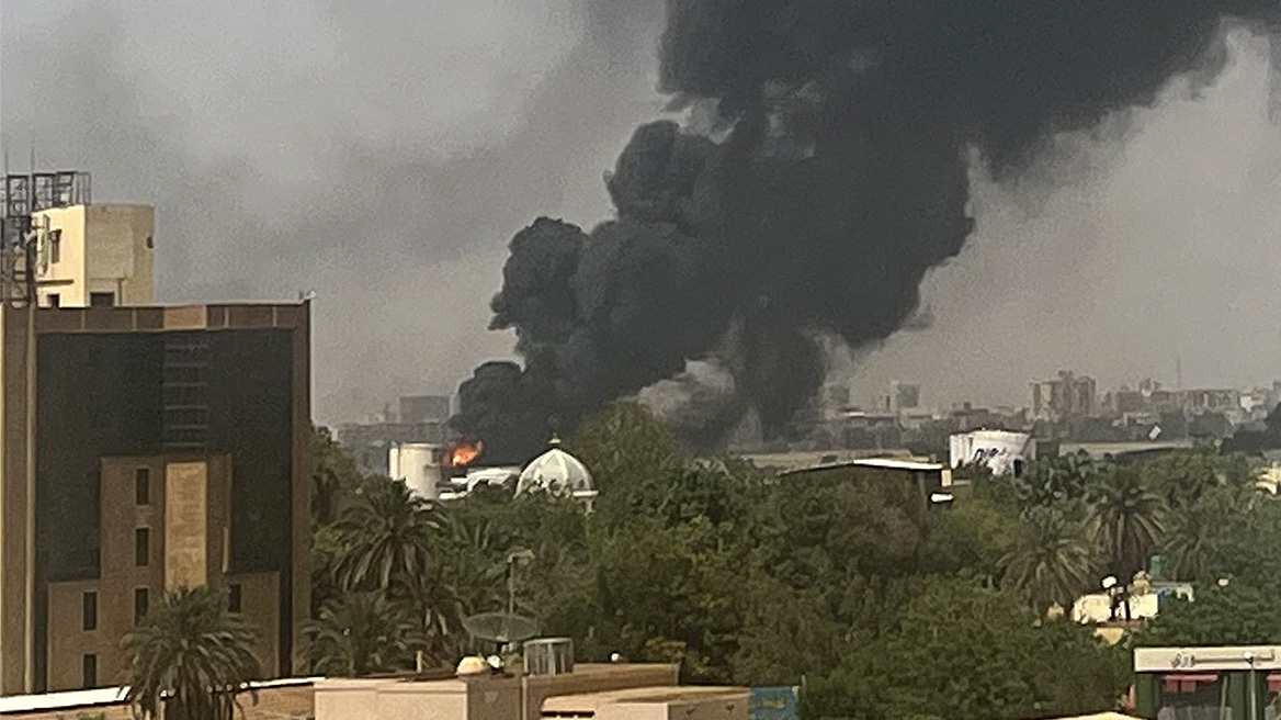 Βρετανία: Και το Λονδίνο απομάκρυνε τους διπλωμάτες του από το Σουδάν