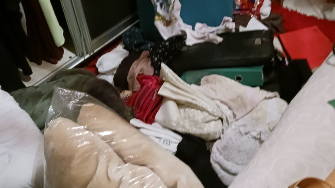 Θεσσαλονίκη: «Περίεργη» διάρρηξη στο σπίτι της καταγγέλλει υποψήφια βουλευτής του ΠΑΣΟΚ - Δείτε εικόνες